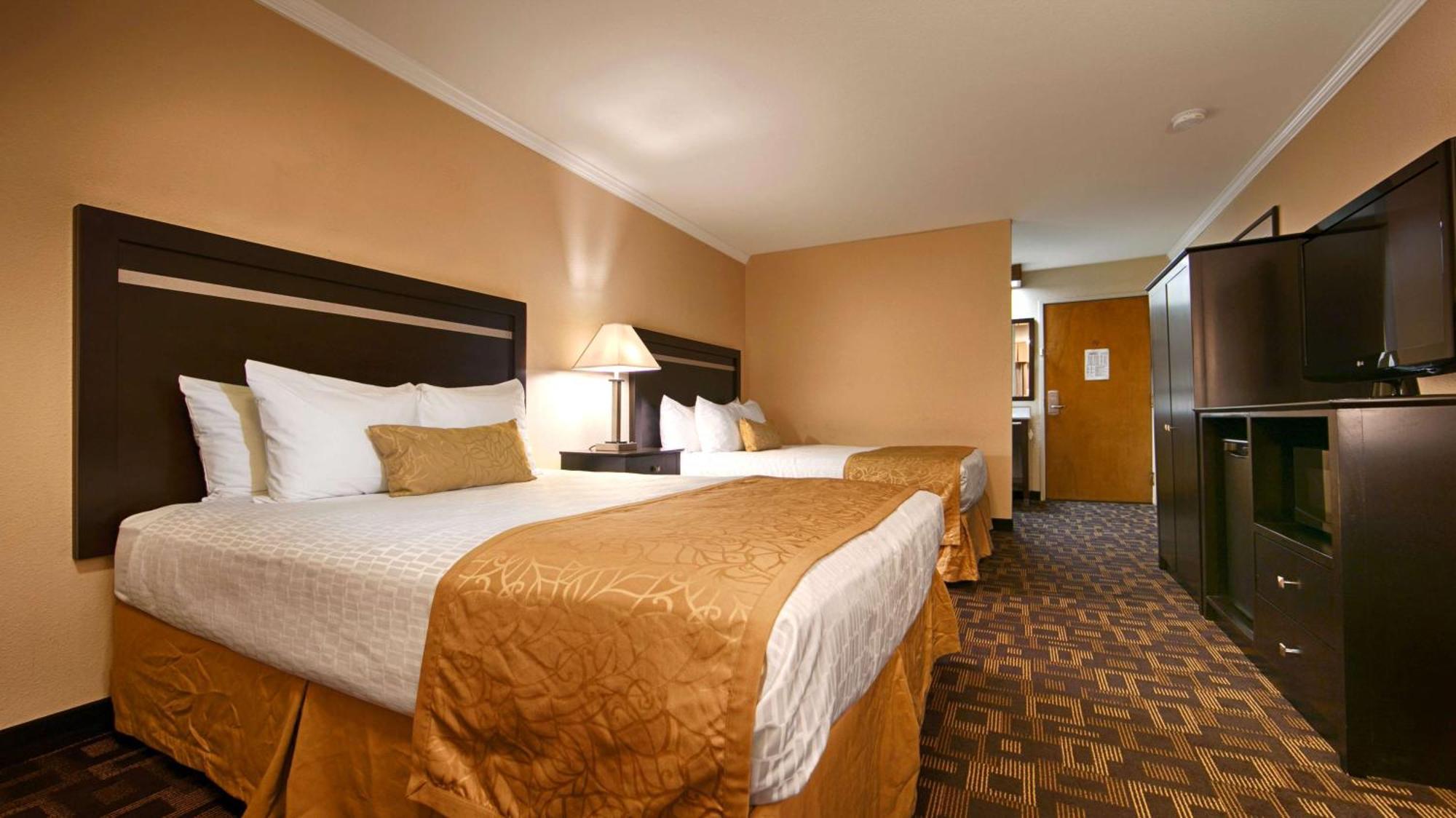 Best Western Plus Inn Of Хейуърд Екстериор снимка
